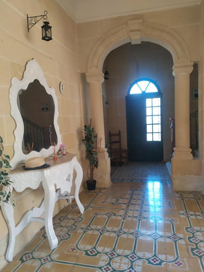 Farmhouse Tal Kaptan Kerċem Exteriör bild