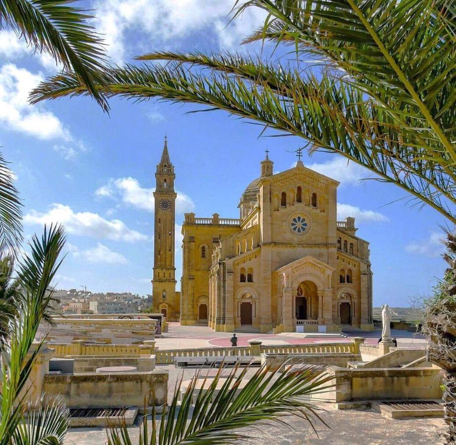 Farmhouse Tal Kaptan Kerċem Exteriör bild